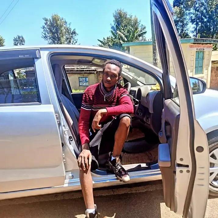 Chrispus mang'era momanyi - Driver in Remote