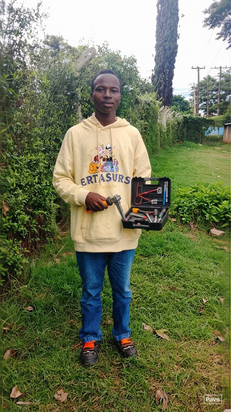 Graig Kamau - Electrician