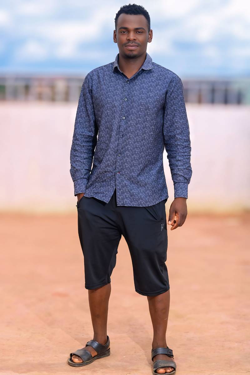 Brian Namulanda - Photographer in Nairobi