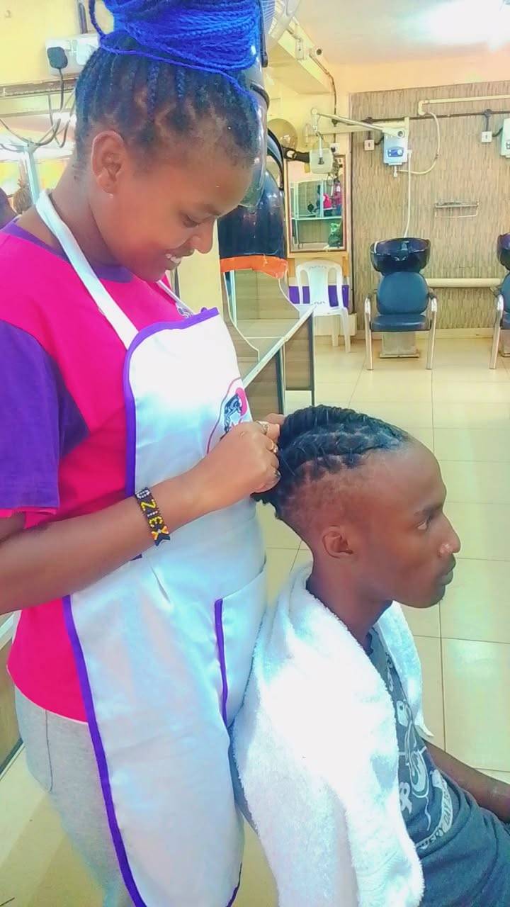 Shanrozie Mureithi - Sisterlocks/Dreadlocks in Thika