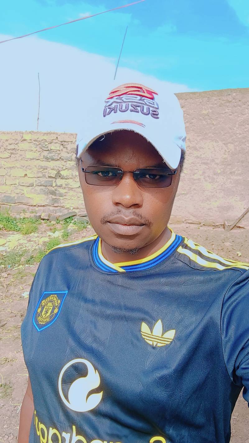 Muthemba Asirikwa - Tour Guide in Naivasha